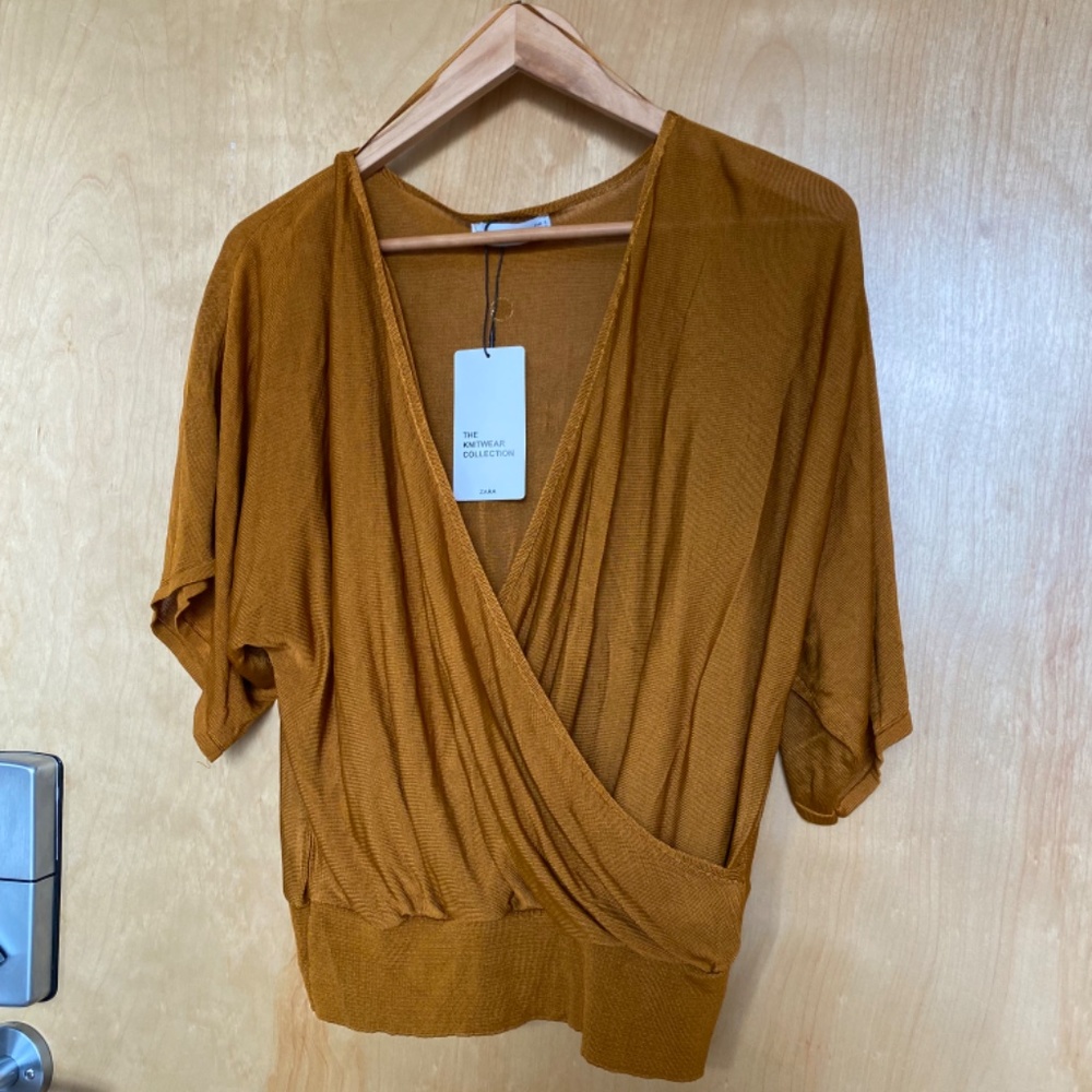 Zara blouse - Picture 4 of 4